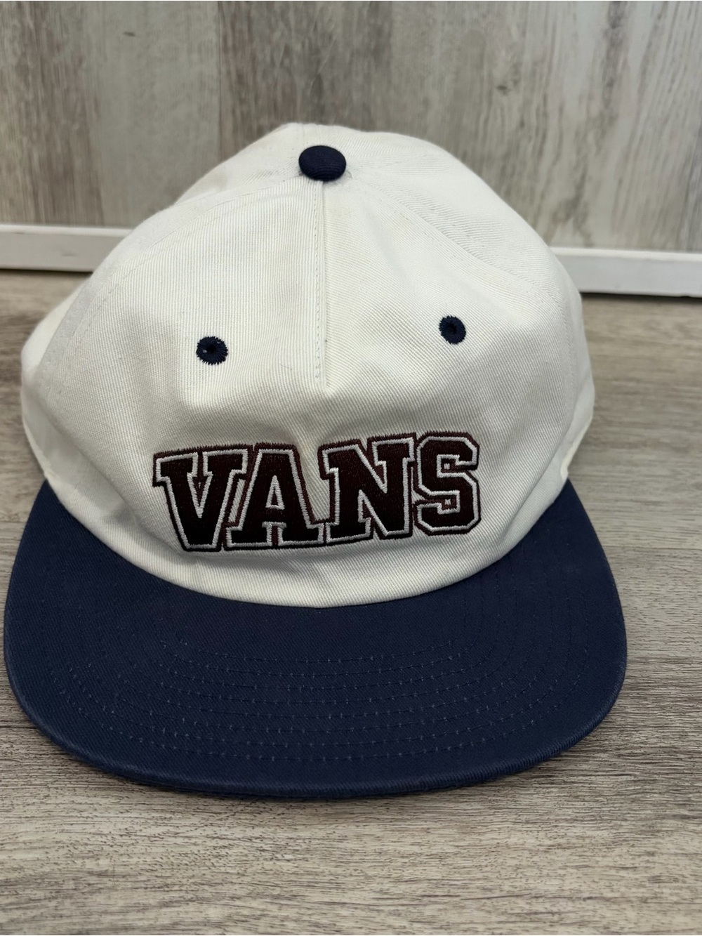 VANS Snapback Hat Mens Navy White Embroidered Logo Skater Flat Cap